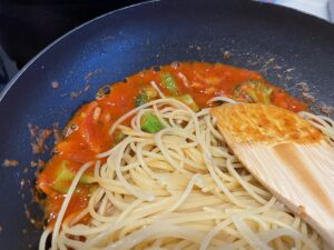 パスタを和えるだけの簡単調理